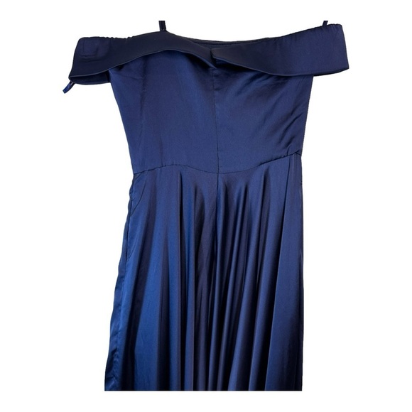 La Femme off-the-shoulder fit-and-flare dress in Navy NWT - Picture 7 of 8